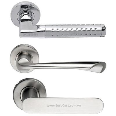 Investment casting of door handles